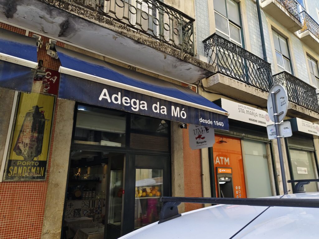 Adega Da Mo1