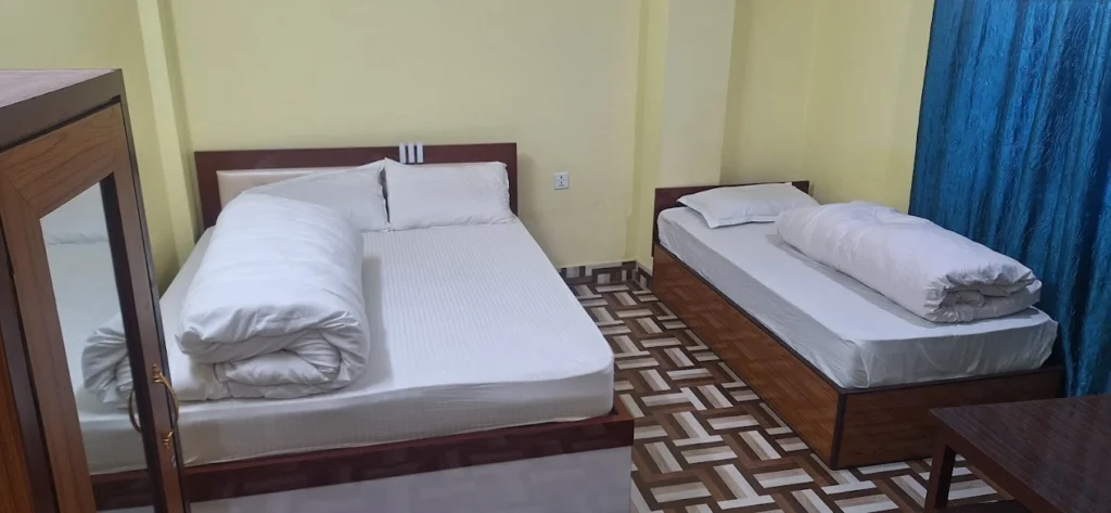 Lamjung Sarswoti Guest House.jpg1