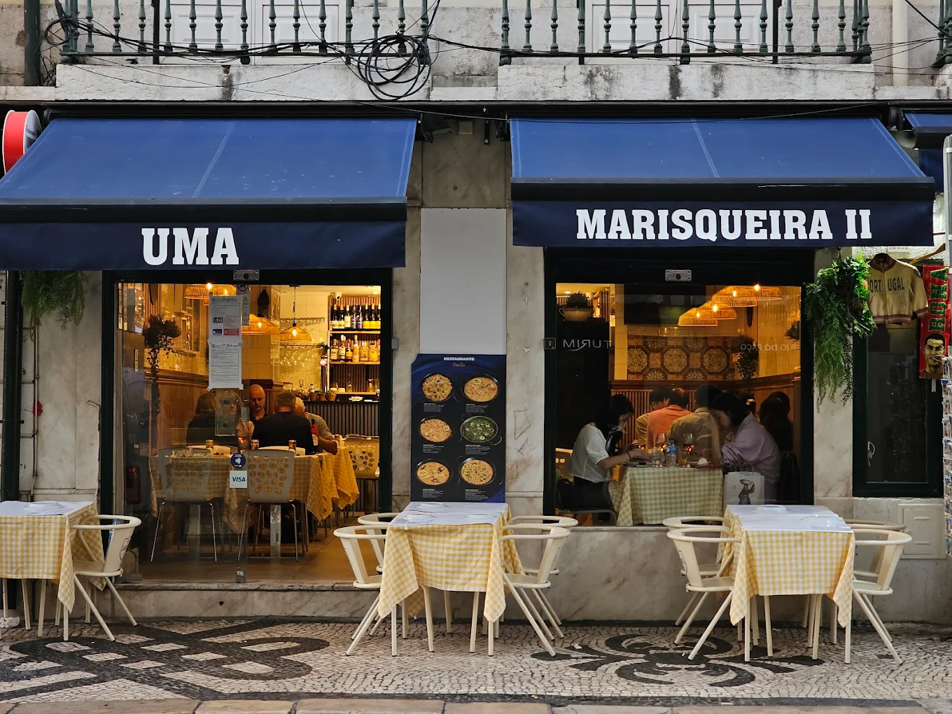 Uma Marisqueira II (R. do Comércio ) - "Searching for the best seafood in Lisbon?